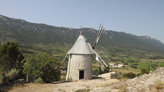 molí, aude, paisatge, cathar, país catar, languedoc roussillon, França, estructura construïda, abandonat, arquitectura, història, dia, cap gent, religió, exterior de l'edifici, el passat, muntanya, destinacions de viatge, naturalesa, cel, medi ambient, terra, viatjar, lloc de culte, turisme, creença, planta, a l'aire lliure, 4K, CC0, domini públic, lliure de regalies