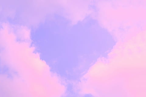 lilla, hjerte form skyen, lilla hjerte, hjerte form, Sky, baggrunde, blå, natur, himmel, sommer, vejr, abstrakt, multi farvet, luft, udendørs, dag, lyserød farve, sky - himmel, pastelfarvet, dramatisk himmel, skønhed i naturen, cloudscape, scenics - natur, ro, ingen mennesker, miljø, vind, solnedgang, idyllisk, levende farve, rolig scene, lyse, blødhed, 1080P, CC0, offentligt domæne, royaltyfrie