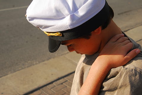 ponderance, innocent, reflection, people, one Person, outdoors, men, real people, sunlight, lifestyles, day, child, shadow, street, boys, childhood, high angle view, leisure activity, males, city, nature, adult, focus on foreground, innocence, 1080P, CC0, public domain, royalty free