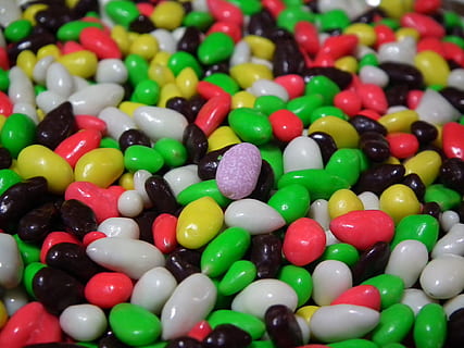 makea maapähkinä, pähkinät, karamelli, makeiset, jälkiruoka, herkullinen, kirkas, värikäs, monivärinen, makro, ruoanlaitto, paljon, makea ruoka, makea, yltäkylläisyys, houkutus, suuri joukko esineitä, asetelma, hemmottelu, valinta, lähikuva, sisällä, ruoka, epäterveellinen syöminen, ruoka ja juoma, ei ihmisiä, tuoreus, vaihtelu, koko kehys, 1080P, CC0, public domain, rojaltivapaa