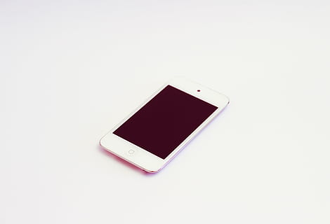 estompa, a închide, dispozitiv, Electronică, concentra, imagine, iPod Touch, hârtie, ecran, tehnologie, atingere, tehnologia fără fir, telefon inteligent, dispozitiv portabil de informații, comunicare, studio shot, conexiune, telefon mobil, fundal alb, spațiu copie, în interior, un singur obiect, ecranul dispozitivului, telefon, nici o persoana, elimina, simplitate, culoare alba, Echipament electric, 4K, CC0, domeniu public, fără drepturi de autor