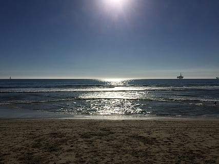 strand, afspejling, vand, ocean, sol, sejlbåd, boreplatform, hav, sand, horisont over vand, himmel, jord, horisont, sollys, natur, scenics - natur, skønhed i naturen, ro, rolig scene, ingen mennesker, linseflare, solstråle, skyfri himmel, udendørs, lyse, 2K, CC0, offentligt domæne, royaltyfrie
