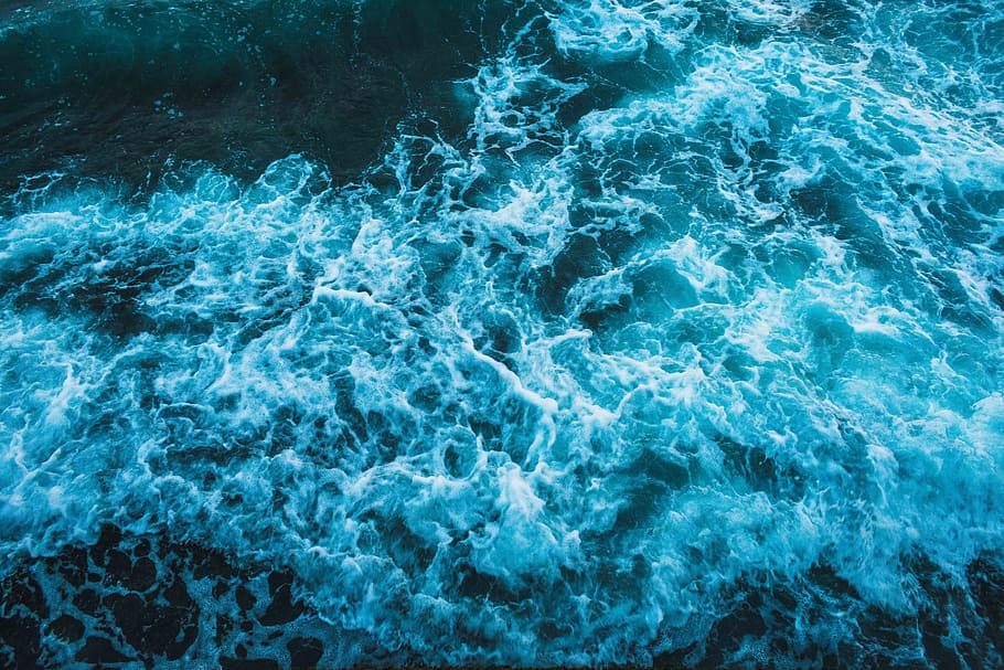aereo, foto, corpo, acqua, mare, onde, cielo, estate, natura, paesaggio, viaggio, blu, oceano, sole, nube, all'aperto, luce del sole, spiaggia, luce, orizzonte, soleggiato, tramonto, paesaggio marino, naturale, scena, panoramico, colore, Alba, tropicale, luminosa, vacanza, tempo metereologico, drammatico, rosso, giallo, sera, sfondi, fotogramma intero, nessuno, onda, movimento, sport acquatico, sport, bellezza nella natura, giorno, vista dall'alto, lungomare, modello, increspato, acqua corrente, sfondi astratti, 5K