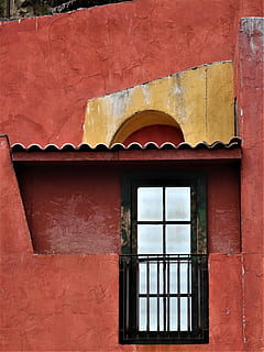 arkitektur, vindue, facade, bygning, hauswand, dør, rød, bygget struktur, ingen mennesker, bygning udvendig, dag, murbygningsfunktion, væg, udendørs, gammel, hus, lav vinkel visning, glas - materiale, metal, mursten, gul, murstens væg, gennemsigtig, vinduesramme, 4K, CC0, offentligt domæne, royaltyfrie