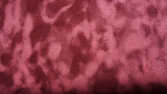 Textur, rot, Weinrot, Wand, Farbe, Struktur, Gewebe, Samt, modern, Farbtextur, Hintergründe, abstrakt, Muster, texturiert, Material, Textil-, Vollbild, keine Leute, pinke Farbe, Magenta, abstrakte Hintergründe, lila, Unscharf gestellt, zerknittert, Natur, Rauch - physische Struktur, Bewegungsunschärfe, Nahansicht, drinnen, Weichheit, 5K, CC0, gemeinfrei, lizenzfrei