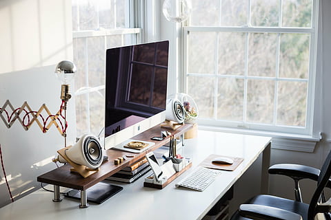 silver imac, black, screen, computer, keyboard, apple, electronics, modern, technology, business, office, work, desk, table, education, chair, window, shield, glass, books, speaker, indoors, domestic Room, home interior, furniture, no people, lighting equipment, day, seat, music, electric lamp, connection, absence, home office, 5K, CC0, public domain, royalty free