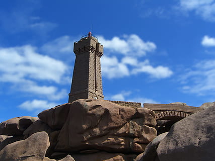 fyrtårn, side, granit, lyserød, tidevand, lav, himmel, bretagne, ploumanac, tapet, arkitektur, sky - himmel, lav vinkel visning, bygget struktur, rejsemål, Kunst og håndværk, tårn, natur, rejse, historie, skulptur, dag, ingen mennesker, fortiden, høj - høj, turisme, blå, bygning udvendig, repræsentation, 1080P, CC0, offentligt domæne, royaltyfrie