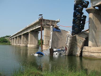 beige concrete bridge, bridge, collapse, damage, bridge collapse, shetrunji river bridge, disaster, accident, india, built structure, water, architecture, transportation, sky, connection, building exterior, nature, bridge - man made structure, mode of transportation, day, river, clear sky, no people, travel, waterfront, travel destinations, nautical vessel, architectural column, 2K, CC0, public domain, royalty free