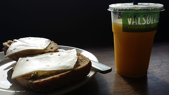 Breakfast, Juice, Roll, food and drink, drink, no people, food, bread, freshness, refreshment, still life, ready-to-eat, indoors, sandwich, drinking glass, beer, meal, glass, healthy eating, table, studio shot, household equipment, close-up, black background, 4K, CC0, public domain, royalty free