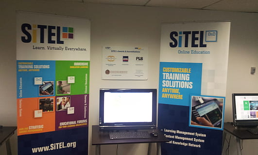 simulace, sitel, klinický, počítač, online vzdělávání, učení se, online, vzdělání, technologie, web, e-learning, počítačový monitor, digitální displej, čerpací stanice, průmysl, kontrolní panel, řízení, sdělení, obrazovka, uvnitř, text, nikdo, podnikání, podepsat, bezpečnostní, počítačové vybavení, paliva a energie, obrazovky přístroje, bezpečnost, zařízení, grafické uživatelské prostředí, 2K, CC0, veřejná doména, bez autorských práv