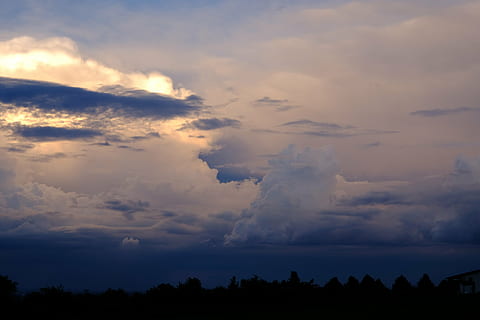 เมฆพายุ, ฝนฟ้าคะนอง, เมฆ, ท้องฟ้า, พายุ, ธรรมชาติ, เมฆดำ, ภูมิประเทศ, บรรยากาศ, อารมณ์, เบา, คุกคาม, ลอย, gewitter กระตุ้น, ลึกลับ, อารมณ์อากาศ, Cloudscape, พลังแห่งธรรมชาติ, ปรากฏการณ์ธรรมชาติ, ภูเขาเมฆ, สภาพอากาศ, เมฆคิวมูลัส, ก่อตัวเป็นเมฆ, cloudformation, ความหมอง, ท้องฟ้าที่น่าทึ่ง, แสงแดด, ฟ้ามืด, คิวมูลัส, กลุ่มเมฆ, ปรากฏการณ์สภาพอากาศ, ปรากฏการณ์ทางอุตุนิยมวิทยา, หอคอยเมฆ, ฝน, สีเทา, สีดำ, เมฆ - ท้องฟ้า, scenics, ความงามในธรรมชาติ, ภาพเงา, ฉากที่เงียบสงบ, ความเงียบสงบ, ไม่มีคน, กลางแจ้ง, Scenics - ธรรมชาติ, พระอาทิตย์ตกดิน, ฉากที่ไม่ใช่ในเมือง, มืดครึ้ม, งดงาม, พลบค่ำ, สิ่งแวดล้อม, น้ำ, พลังในธรรมชาติ, 5K, CC0, โดเมนสาธารณะ, ค่าลิขสิทธิ์ฟรี