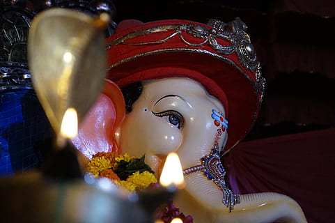 ganesha, šviesa, poveikį, žvakė, deginimas, liepsna, Ugnis, religija, atrankinis dėmesys, patalpose, tikėjimas, ugnis - gamtos reiškinys, dvasingumas, saldus maistas, Iš arti, saldus, nėra žmonių, šilumos - temperatūra, desertas, švyti, pobūdį, šviečia, šventė, pagunda, altorius, 5K, CC0, Viešasis domenas, nemokamai