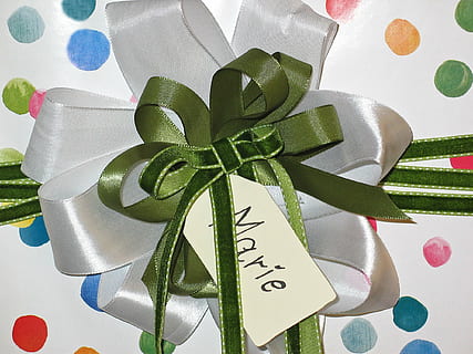 green, white, ribbon, tied, gift, made, for you, loop, give away, birthday, packed, pack, decoration, packaging, surprise, give, colorful, gift tape, wrapping paper, package, cardboard, gift box, love, gift boxes, all the best, greeting, unpack, congratulations, gift unwrap, joy, happy birthday, deco, celebration, festival, greeting card, background, wishes, happy, luck, look forward, marie, first name, ribbon - sewing item, holiday, no people, paper, green color, creativity, bow, indoors, tied bow, event, high angle view, emotion, christmas, close-up, art and craft, 1080P, CC0, public domain, royalty free
