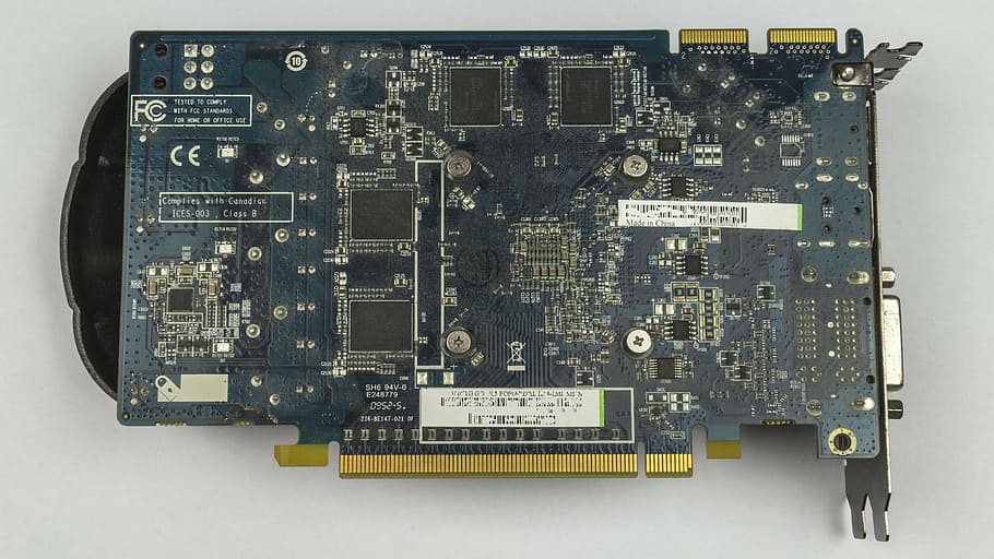 placa base, gpu, gràfics, processament, unitat, ordinador, tecnologia, processador, maquinari, microchip, dades, circuit, electrònica, microprocessador, xipset, nucli, macro, integrat, xarxa, xip, dispositiu, component, elèctric, sistema, pissarra, semiconductor, enginyeria, CPU, digital, micro, indústria electrònica, xip d’ordinador, targeta de circuits, equips informàtics, a l'interior, indústria, tir de l'estudi, connexió, part de l’ordinador, equipament, cap gent, equipament elèctric, directament a sobre, metall, obsoleta, primer pla, complexitat, component elèctric, 4K