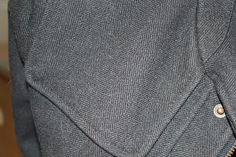 en tissu, motif à chevrons, modèle, structure, texture, gris, veste, couture, texture de surface, tresser, jeans, Vêtements décontractés, fermer, textile, denim, poche, plein cadre, texturé, Vêtements, arrière-plans, personne, mode, journée, modes de vie, 5K, CC0, domaine public, libre de droits