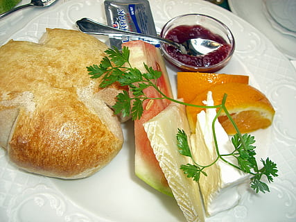 breakfast, roll, bread, lunch, meal, jam, food and drink, food, freshness, ready-to-eat, indoors, herb, table, healthy eating, high angle view, still life, wellbeing, no people, close-up, serving size, plate, indulgence, garnish, household equipment, vegetable, coriander, snack, 2K, CC0, public domain, royalty free