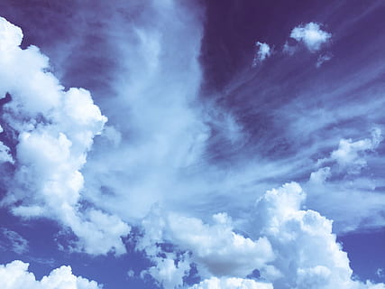 blanc, núvols, blau, núvols cirrus, jesús, cel, núvol, naturalesa, temps, núvol - cel, cloudscape, a l'aire lliure, dia, fons, aire, estiu, clima, escenics, meteorologia, núvol de cúmuls, bellesa a la natura, estratosfera, esponjós, espai, cap gent, vista d’angle baix, escenics - natura, tranquil·litat, escena tranquil·la, idíl·lic, Color blanc, medi ambient, marc complet, 1080P, CC0, domini públic, lliure de regalies