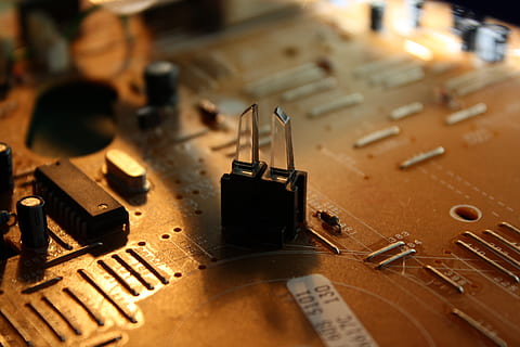 circuit imprimé, microprocesseur, condensateur, électronique, vieux, recyclage, la résistance, soudure, perturbation, isärplockad, ouvrir, fermer, technique, numérotage, équipement, La technologie, la musique, à l'intérieur, personne, Industrie électronique, mise au point sélective, industrie, se concentrer sur le premier plan, contrôle, atelier, équipement audio, culture artistique et divertissement, matériel d'enregistrement sonore, lien, métal, nature morte, outil de travail, équipement électrique, composant électrique, 4K, CC0, domaine public, libre de droits