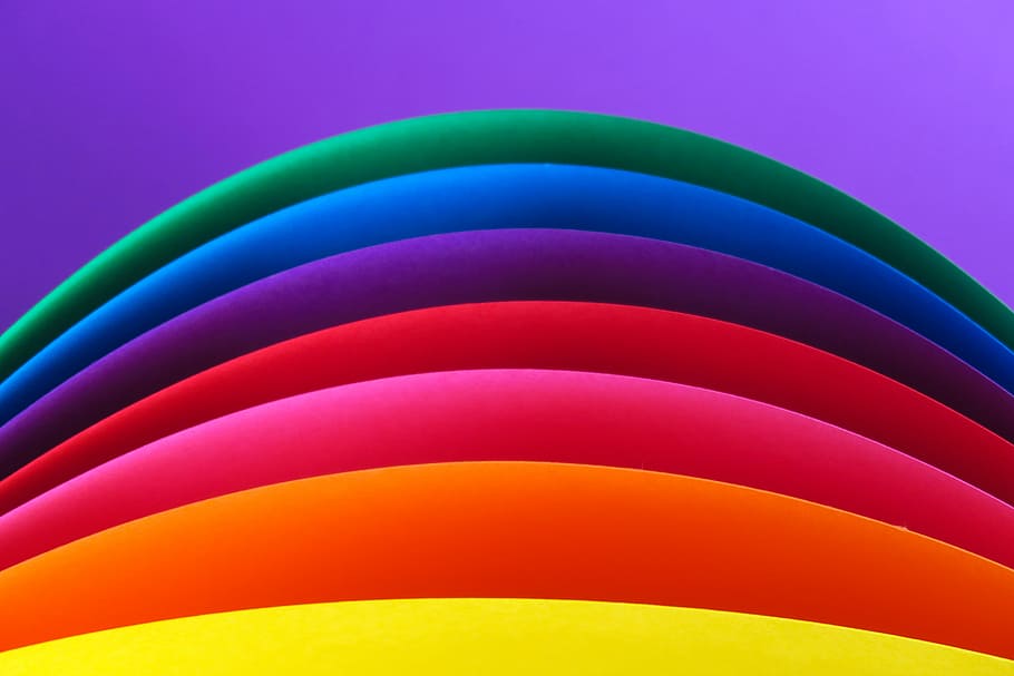 il·lustració multicolor de l'arc iris, fons de pantalla multicolor, textura, contrast, resum, arc de Sant Martí, color, espectre, seqüència, absolut, Stark, segur, gir, multicolor, variació, primer pla, cap gent, color vibrant, elecció, groc, patró, en fila, blau, color verd, creativitat, fons, art i artesania, marc complet, símbol, bandera, gran grup d'objectes, porpra, 5K