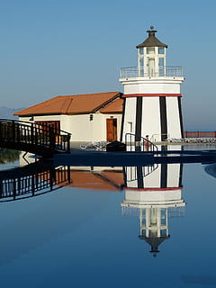 die Architektur, Gebäude, Leuchtturm, Schwimmbad, Strand, Turm, Wasser, Gebäudehülle, gebaute Struktur, Reflexion, Himmel, klarer Himmel, Ufergegend, Natur, Blau, keine Leute, Tag, Reiseziele, draußen, kopieren sie platz, Reise, See, 4K, CC0, gemeinfrei, lizenzfrei