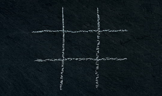 tic tac toe, gol, câmpuri, puzzle, Joaca, aderarea, împreună, emoţie, câmpuri goale, adunându-se împreună, soluţie, felicitare, carduri de memorie acoperite cu, cretă, ardezie, bord, trei victorii, câmpurile de joc, nici o persoana, a închide, în interior, natură, zi, sportiv, studio shot, culoare neagră, culoare alba, simplitate, tabla de scris, direct deasupra, relaxare, număr, Ordin, educaţie, 5K, CC0, domeniu public, fără drepturi de autor