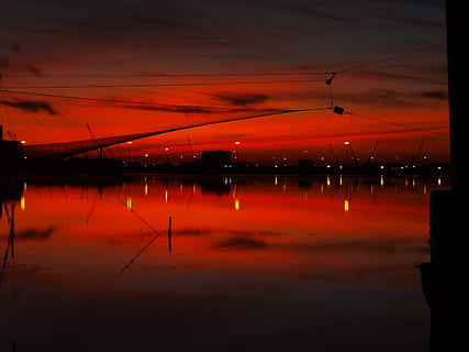 zonsondergang, horizon, backlight, reflectie, hemel, water, waterkant, wolk - lucht, Oranje kleur, geen mensen, scenics - natuur, verlicht, natuur, meer, kalmte, rustige scène, rood, schoonheid in de natuur, silhouet, buitenshuis, stilstaand water, 2K, CC0, publiek domein, royaltyvrij
