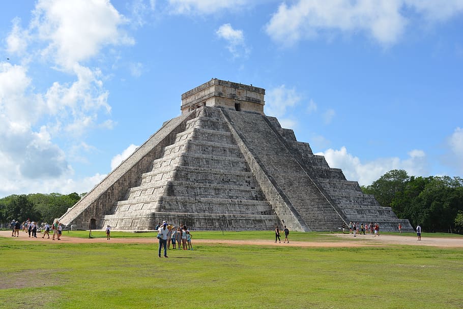 temple, kukulkan, mexicà, kukulcan, chichenitzá, destinacions de viatge, història, civilització antiga, el passat, turisme, arquitectura, cel, antic, viatjar, estructura construïda, naturalesa, piràmide, núvol - cel, grup de persones, dia, turista, lloc de culte, herba, arqueologia, a l'aire lliure, 2K
