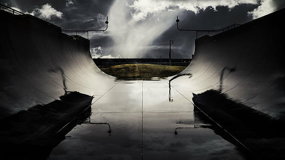 u, Beton, Rampe, tagsüber, wolkig, dunkel, Halfpipe, Reflexion, Skatepark, nass, Wasser, keine Leute, die Architektur, draußen, Tag, wolke - himmel, Natur, gebaute Struktur, Himmel, Pflanze, Bewegung, Schönheit in der Natur, Langzeitbelichtung, High Angle View, Transport, Richtung, Wasserkraft, fließendes Wasser, 5K, CC0, gemeinfrei, lizenzfrei