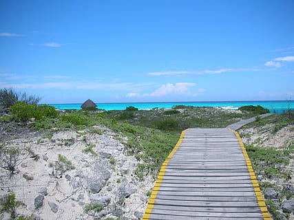 gri, de lemn, cărare, către, mare, cale, călătorie, Cuba, apă, sălbatic, nisip, dune, peisaj, insulă, natură, vacanţă, calm, căldură, plajă, litoral, vară, albastru, în aer liber, cer, scenics, nici o persoana, vacante, orizontul peste apă, scenice - natura, direcţie, frumusețe în natură, calea de urmat, orizont, teren, liniște, o scenă liniștită, zi, conducere, plantă, 2K, CC0, domeniu public, fără drepturi de autor