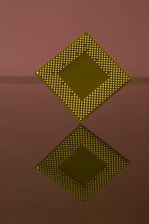 procesor, počítačový hardware, počítač, Hardware, technologie, čip, obvod, digitální, mikročip, elektronický, přístroj, polovodič, zařízení, zásuvka, elektrický, mikroprocesor, tranzistor, spojení, integrovaný, barevné pozadí, tvaru trojúhelníku, pyramida, nikdo, detail, den, tvar, geometrický tvar, design, vzor, uvnitř, zelená barva, stálý život, svítí, studio shot, kruh, pozadí, světlo - přírodní jev, oranžová barva, podepsat, Červené, strop, 4K, CC0, veřejná doména, bez autorských práv