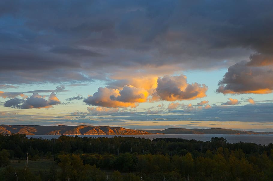 cielo, nuvole, fiume, tramonto, paesaggio, natura, spiaggia, estate, Russia, volga, Paesaggi, scena tranquilla, la tranquillità, bellezza nella natura, nuvola - cielo, scenics - natura, ambiente, albero, pianta, scena non urbana, terra, nessuno, montagna, cielo drammatico, idilliaco, campo, all'aperto, 1080P