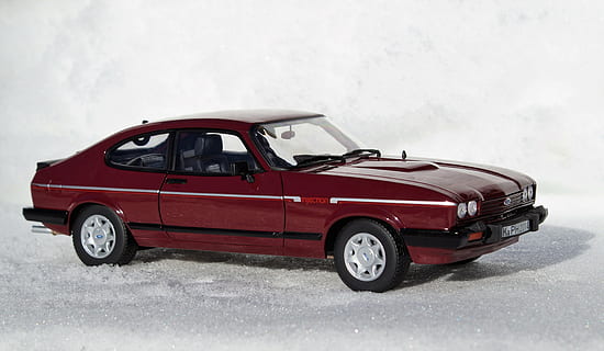 modello di auto, guado, capri, modello, auto, vecchi tempi, la neve, auto sportiva, macchina giocattolo, giocattoli, veicolo, settore automobilistico, veicolo a motore, modo di trasporto, mezzi di trasporto, rosso, veicolo terrestre, in stile retrò, giorno, temperatura fredda, vista laterale, nessuno, inverno, strada, natura, città, copia spazio, vista profilo, piccolo, 5K, CC0, dominio pubblico, privo di copyright