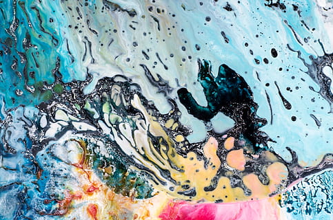 pittura a olio multicolore, blu, rosa, giallo, pittura astratta, astratto, struttura, sfondo, cera, cera calda, arte, dettaglio, macro, sfondi, arte absptrakte, encausto, moderno, fotogramma intero, strutturato, dipingere, modello, acqua, avvicinamento, in casa, multicolore, nessuno, pulizia, sapone sud, giorno, autolavaggio, bagnato, natura, creatività, igiene, lavaggio, miscelazione, 4K, CC0, dominio pubblico, privo di copyright