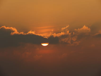 ดวงอาทิตย์, ปกคลุม, เมฆ, พระอาทิตย์ตกดิน, พระอาทิตย์ตกเหนือขอบฟ้า, Sundowner, พระอาทิตย์ขึ้น, ส้ม, ธรรมชาติ, สภาพอากาศ, ท้องฟ้า, ภูมิหลัง, เมฆ - ท้องฟ้า, พลบค่ำ, กลางแจ้ง, แสงแดด, ฤดูร้อน, scenics, สีน้ำเงิน, Cloudscape, ความงามในธรรมชาติ, แสง - ปรากฏการณ์ธรรมชาติ, สีส้ม, ความเงียบสงบ, Scenics - ธรรมชาติ, ฉากที่เงียบสงบ, ไม่มีคน, งดงาม, ช่องว่าง, ดวงจันทร์, มืด, พื้นที่การคัดลอก, ท้องฟ้าที่น่าทึ่ง, 4K, CC0, โดเมนสาธารณะ, ค่าลิขสิทธิ์ฟรี