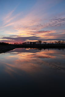 solnedgang, skyer, himmel, vand, afspejling, natur, norman, oklahoma, sky - himmel, scenics - natur, skønhed i naturen, ro, rolig scene, ingen mennesker, havnefronten, orange farve, idyllisk, sø, ikke-urbane scene, udendørs, silhuet, romantisk himmel, 5K, CC0, offentligt domæne, royaltyfrie