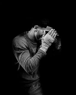 gri tonlamalı fotoğraf, erkek, boksör, adam, uzun kollu, gömlek gri tonlamalı fotoğraf, gölge boks, siyah ve beyaz, insanlar, erkekler, bir kişi, siyah arka plan, kavram ve fikirler, portre, yetişkin, sadece bir erkek, Sadece erkekler, sadece yetişkinler, stüdyo çekimi, belden yukarı, içeriye, günlük kıyafet, yaşam, gerçek insanlar, genç adam, önden görünüş, tutma, genç yetişkin, kopya alanı, ayakta, boş zaman etkinliği, kameraya bakıyor, el, karanlık, kaput - giyim, saldırganlık, 4K, CC0, kamu malı, telif ücretsiz