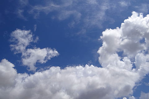 mrak, stratocumulus, Indie, nebe, mrak - nebe, pozadí, scéna s oblaky, modrý, Příroda, krása v přírodě, scenics - příroda, vítr, bílá barva, zatažený, životní prostředí, atmosféra, nikdo, klid, načechraný, den, slunečního světla, venku, meteorologie, čistý, klimatu, Jasný, měkkost, 2K, CC0, veřejná doména, bez autorských práv