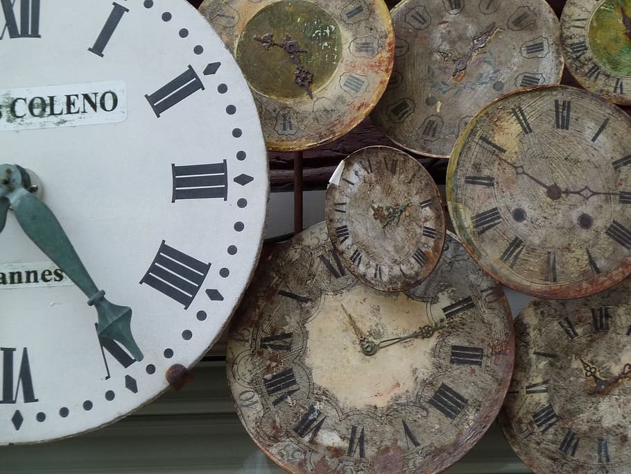 ceas, timp, anxietate, ceas de buzunar, minutar, fata de ceas, instrument de timp, nici o persoana, numere romane, număr, român, în interior, formă, natură moartă, cerc, a închide, geometrică, vechi, metal, antic, ora mâinii, 2K