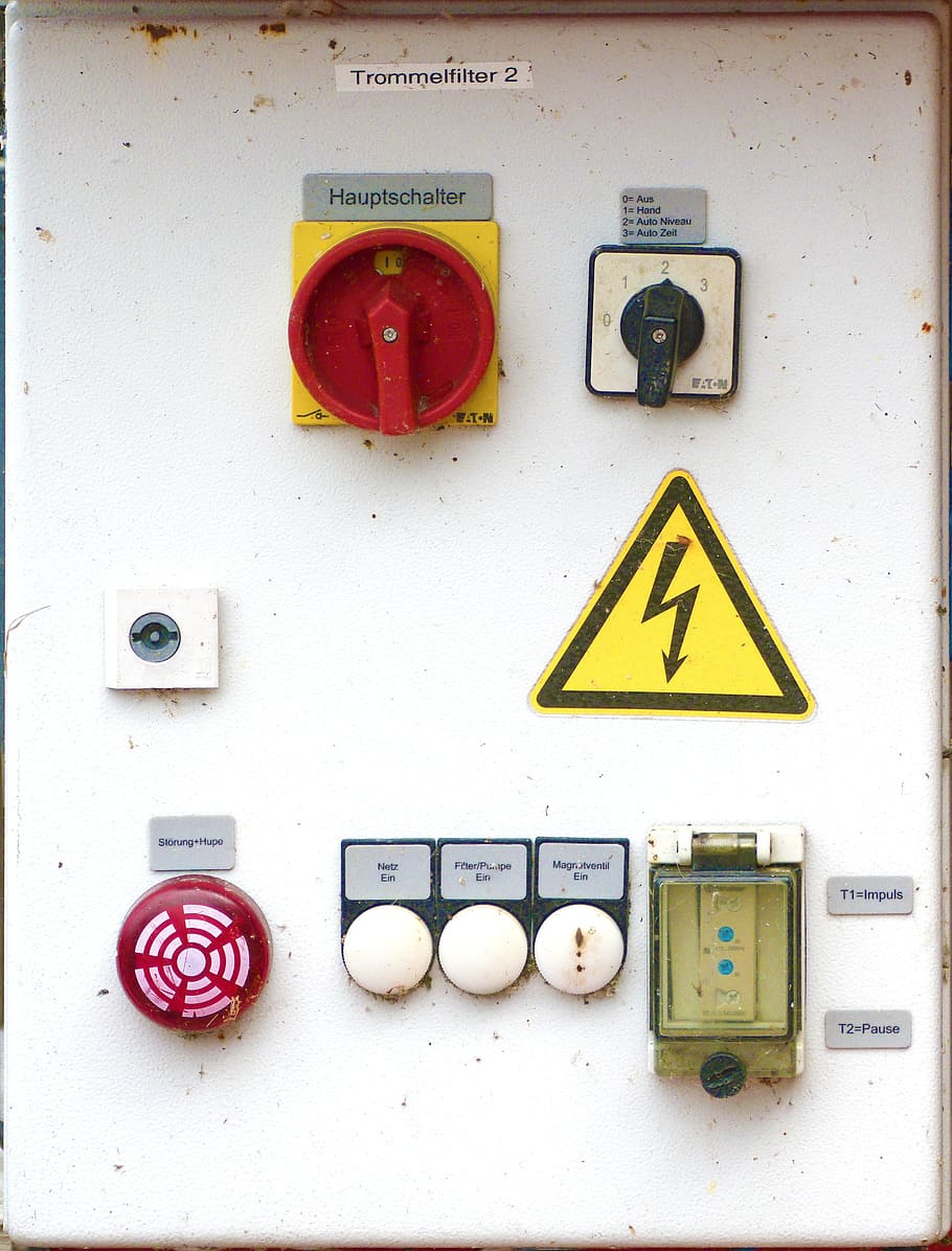 anahtar kutusu, şalter, elektrik Mühendisliği, elektrik, şimdiki, enerji, elektronik, teknoloji, iletişim, kontrol, duvar inşa özelliği, insansız, kapatmak, işaret, yakıt ve enerji üretimi, butona basınız, Kontrol Paneli, güç kaynağı, Uyarı işareti, bağ, Metin, Emniyet, buton, açık havada, yüksek gerilim işareti, elektrik bileşeni, elektrikli ekipman, 4K