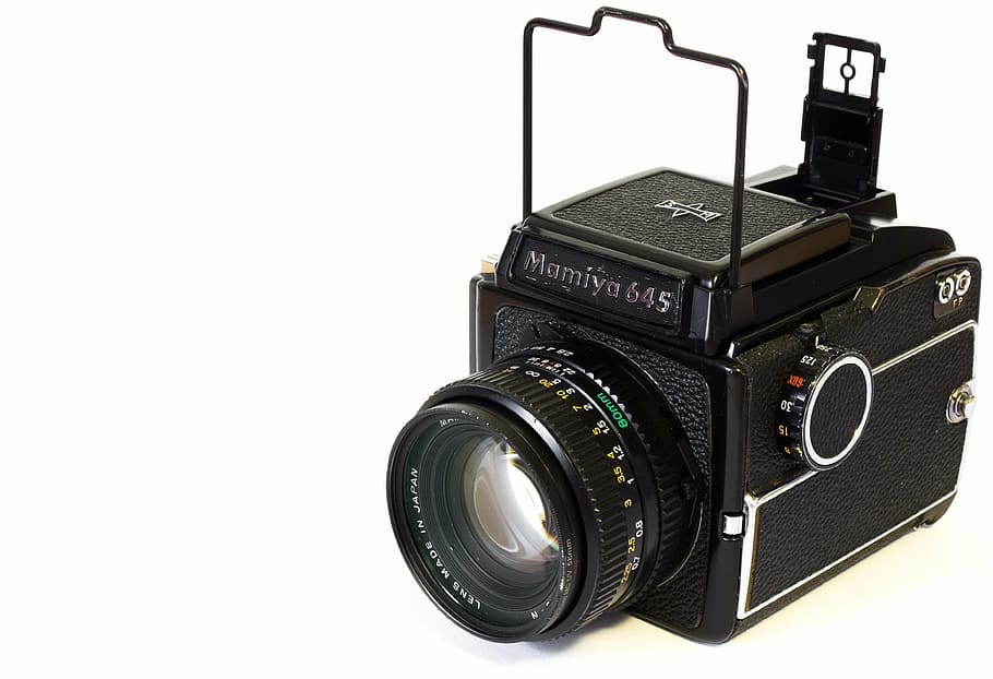 càmera, analògic, format mig, mamiya, càmera antiga, fotografia, càmera de fotos, pel·lícula, vell, càmera analògica, nostàlgia, foto, retro, vintage, lent, hipster, aspecte retro, pel·lícula kleinbild, rodar pel·lícula, pel·lícules analògiques, slr, temes de fotografia, càmera - equip fotogràfic, fons blanc, sol objecte, estil retro, color negre, tecnologia, cap gent, passat de moda, industria del cinema, tir de l'estudi, equip fotogràfic, còpia espai, lent - instrument òptic, tallar, a l'interior, natura morta, càmera digital, primer pla, lent - ull, càmera slr, antiguitat, 4K