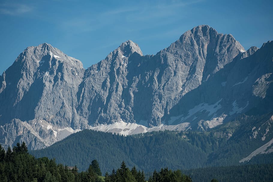 alpins, muntanyes, rock, imposant, alpí, muntanyes, paisatge, naturalesa, cim, Austràlia, empinada, paret sud, dachstein, muntanya, Serra, escenics, cim de muntanya, escenics - natura, cel, bellesa a la natura, temperatura de fred, neu, escena tranquil·la, hivern, tranquil·litat, escena no urbana, cap gent, muntanya nevada, arbre, medi ambient, idíl·lic, dia, planta, formació, a l'aire lliure, arbre de coníferes, 5K