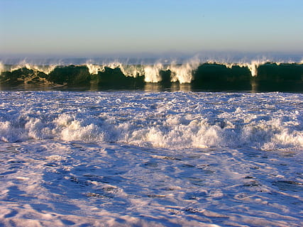 Natur, Küstenstrand, Sommerparadies, Ozean, Strand, Sommer-, Paradies, Blau, Wasser, draußen, keine Leute, Schönheit in der Natur, Himmel, Szenen - Natur, Ruhe, Ufergegend, ruhige Szene, klarer Himmel, Tag, Winter, Bewegung, Sport, kalte Temperatur, idyllisch, Kraft in der Natur, fließendes Wasser, 2K, CC0, gemeinfrei, lizenzfrei