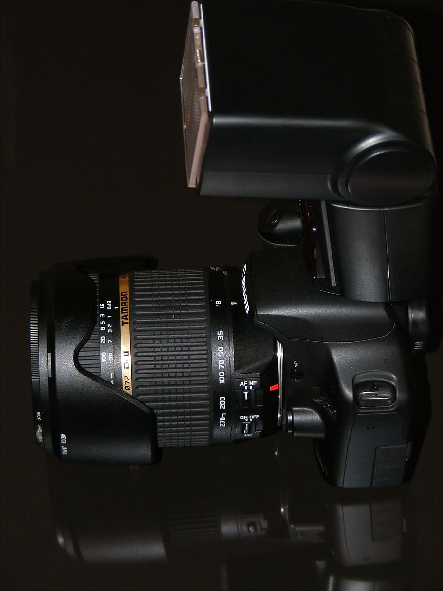 càmera, cànon, di622, digital, dslr, lent, nissin, slr, tamron, zoom, tecnologia, primer pla, a l'interior, càmera - equip fotogràfic, cap gent, estil retro, color negre, natura morta, equip fotogràfic, cultura i entreteniment artístic, temes de fotografia, música, càmera digital, equipament, fons negre, tir de l'estudi, comunicació, lent - instrument òptic, 2K