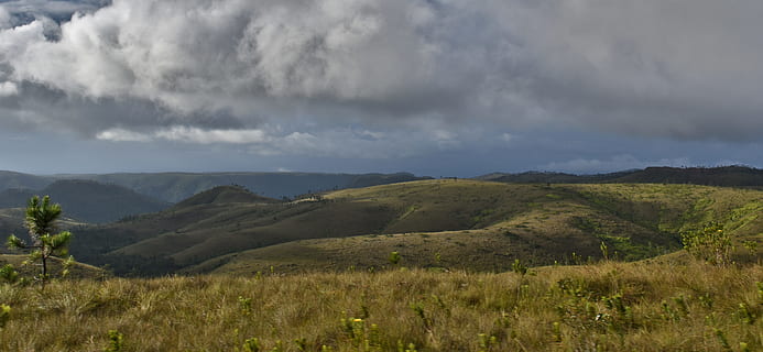 muntanya, belize, herba, panoràmica, naturalesa, paisatge, cel, temps, verd, medi ambient, núvol - cel, planta, escenics - natura, terra, bellesa a la natura, cap gent, escena no urbana, tempesta, Serra, a l'aire lliure, núvol, remot, pluja, 5K, CC0, domini públic, lliure de regalies