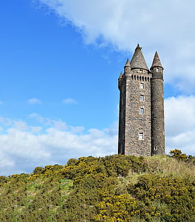 milepæl, bygning, arkitektur, tårn, dagslys, ned, historisk, Irland, newtownards, Nordirland, udendørs, scrabo tower, turisme, turistattraktion, bygget struktur, himmel, bygning udvendig, sky - himmel, historie, fortiden, natur, plante, ingen mennesker, dag, lav vinkel visning, blå, sted for tilbedelse, jord, skønhed i naturen, religion, 2K, CC0, offentligt domæne, royaltyfrie