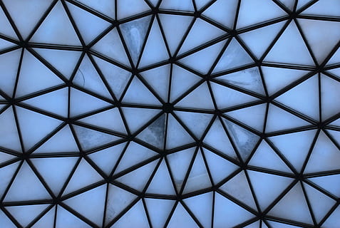 Fenster, Glas, geometrisch, gestalten, die Architektur, abstrakt, Geometrische Figur, Hintergründe, Blau, Decke, Muster, Glas - Material, futuristisch, modern, Design, Vollbild, gebaute Struktur, keine Leute, drinnen, architektonisches Merkmal, Flachwinkelansicht, Wiederholung, Tag, Nahansicht, texturiert, Dach, Sonnenlicht, Dreieck Form, Dachfenster, direkt darunter, Architektur und Kunst, 720P, CC0, gemeinfrei, lizenzfrei