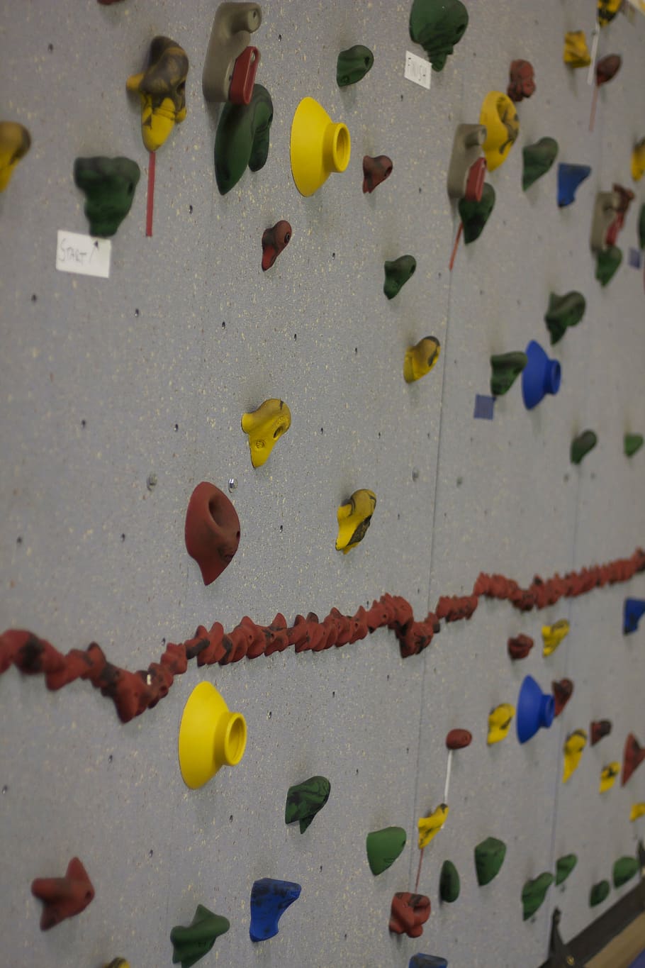 escalada, paret, rock, multicolor, primer pla, cap gent, a l'interior, fons, funció de construcció de parets, marc complet, groc, desafiament, dia, patró, paret d'escalada, elecció, naturalesa, estructura construïda, aventura, comunicació, esport, gris, 5K