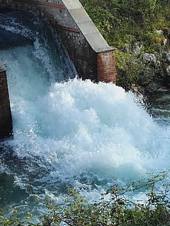 acqua, ruscello, ruggito, bellezza nella natura, natura, movimento, energia, nessuno, giorno, potere in natura, sport acquatico, sport, acqua corrente, mare, scenics - natura, spruzzi, architettura, lunga esposizione, fluente, pianta, all'aperto, 1080P, CC0, dominio pubblico, privo di copyright