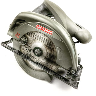 eines, equipament, maquinari, fulla, va veure, circular, aïllat, tecnologia, fons blanc, objectes aïllats, aïllats en blanc, tir de l'estudi, tallar, Font d'alimentació, cap gent, primer pla, natura morta, estil retro, a l'interior, comunicació, text, sol objecte, metall, vell, vista d’angle alt, nombre, fet per l'home, guió occidental, equipament elèctric, 2K