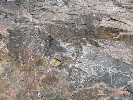 muntanya, pedra, penya-segat, rock, sòlid, rock - object, fons, marc complet, naturalesa, cap gent, fòssil, formació de roca, textura, geologia, a l'aire lliure, extingit, mineral, dia, animal, paleontologia, antic, temes d'animals, primer pla, gres, 2K, CC0, domini públic, lliure de regalies